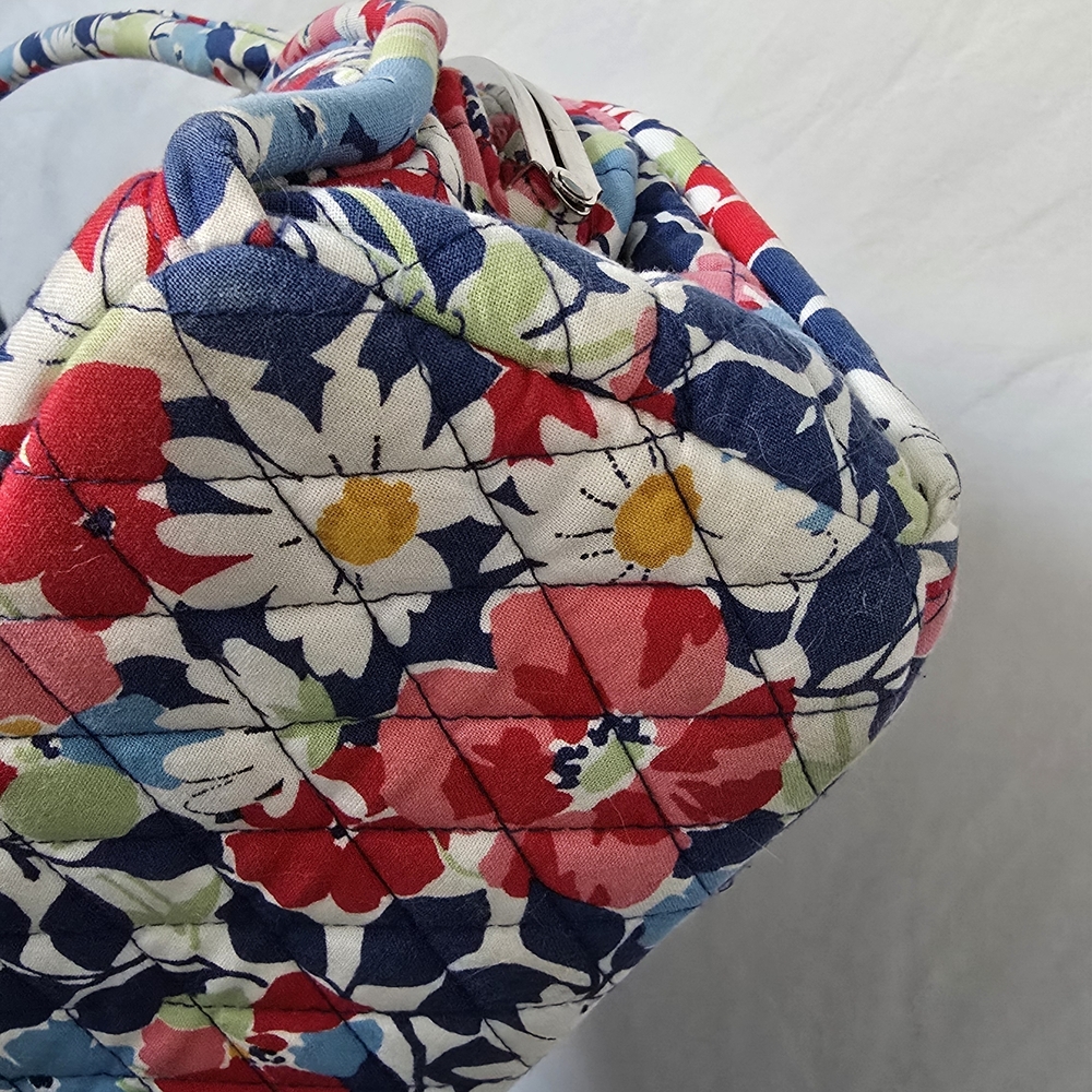 Vera Bradley Eloise Frame Quilted Shoulder Bag - Retired Print Kisslock purse - Picture 7 of 11